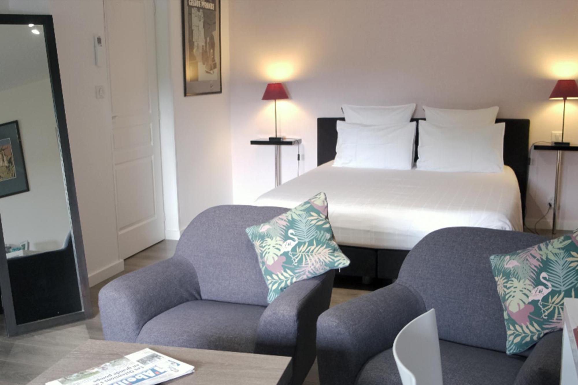 Les Chambres Lauryvan Saint-Junien Ngoại thất bức ảnh