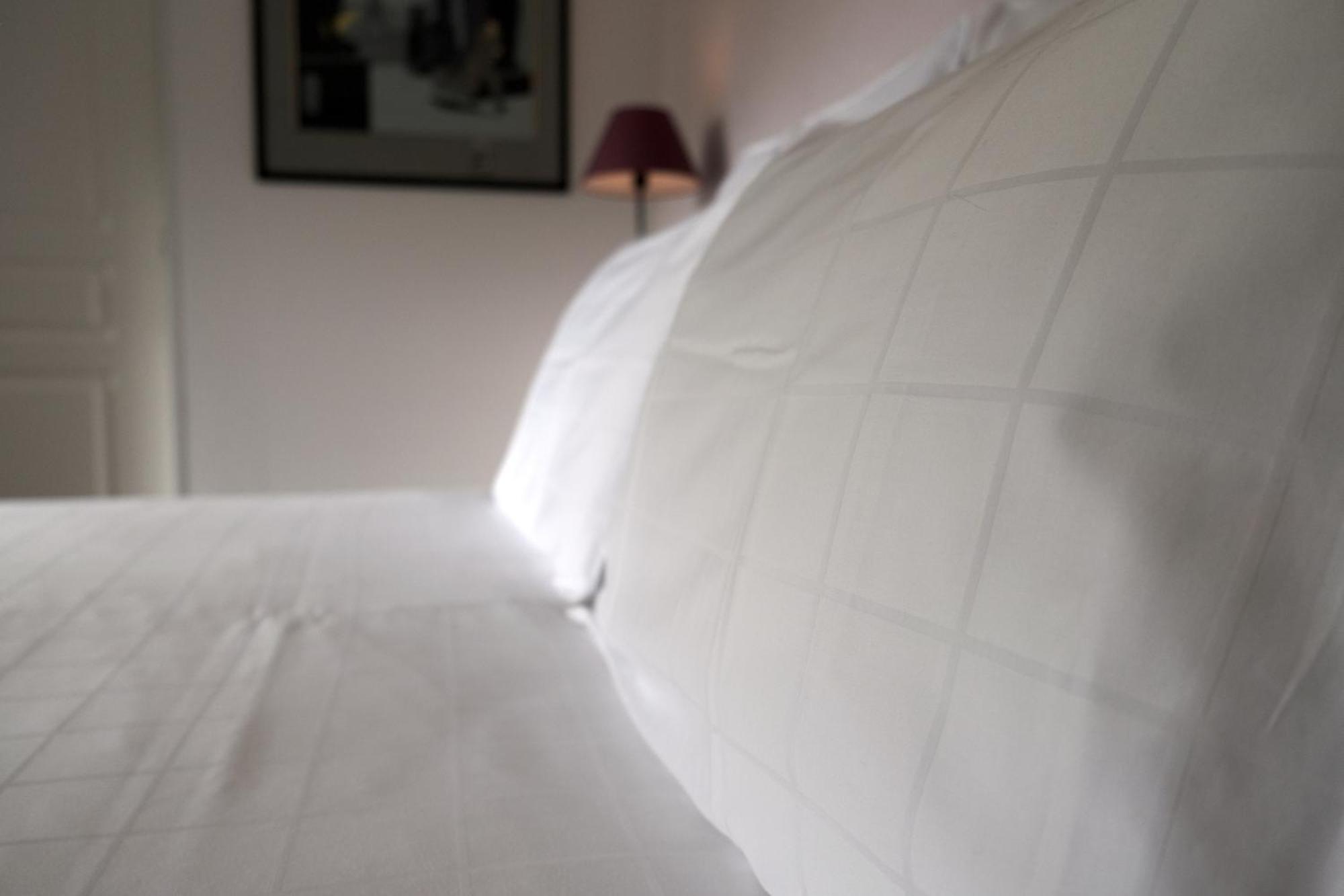 Les Chambres Lauryvan Saint-Junien Ngoại thất bức ảnh